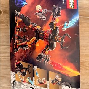 Marvel Building Set with Black and Red Elements